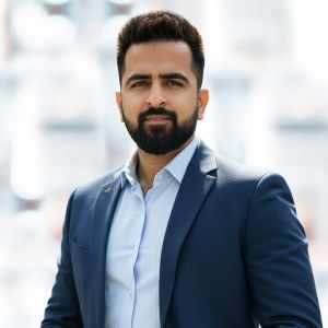 Nitin Sharma
(Associate Director)
